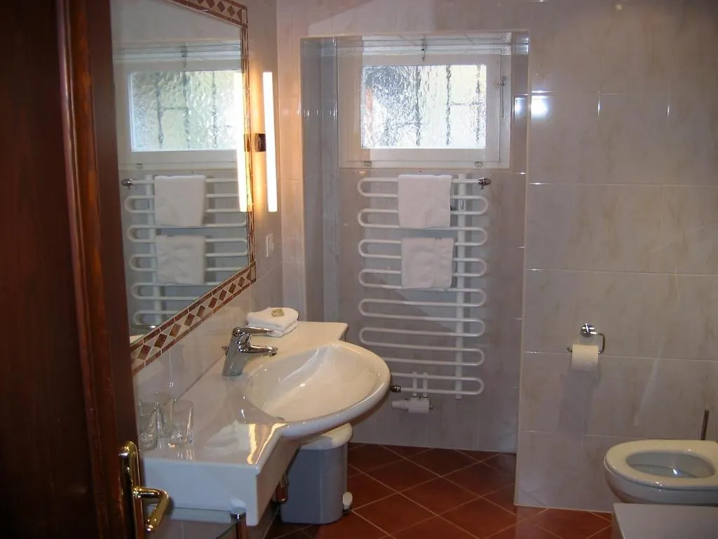 ***  Gasthof Koreth Guest House Innsbruck Austria